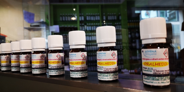 Oralmedic Applikatoren » Informationen und Inhaltsstoffe Oralmedic Applikatoren » Informationen und Inhaltsstoffe